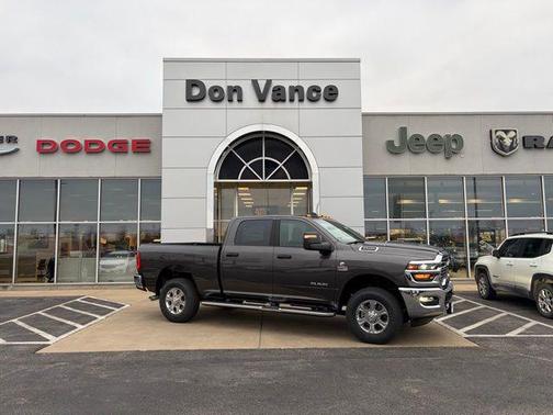 2026 RAM 2500 Big Horn Crew Cab 4x4 6'4' Box