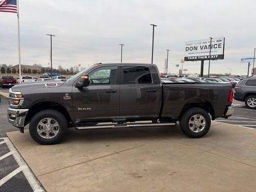 2026 RAM 2500 Big Horn Crew Cab 4x4 6'4' Box