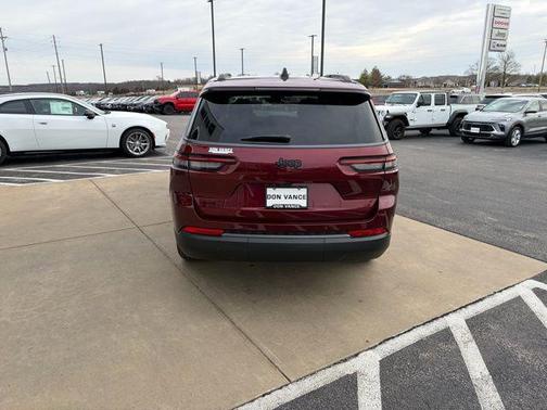 2026 Jeep Grand Cherokee L Altitude