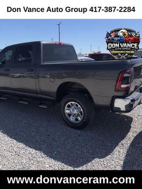 Granite Crystal Metallic Clearcoat 2024 RAM 2500 Big Horn Crew Cab 4x4 6'4' Box
