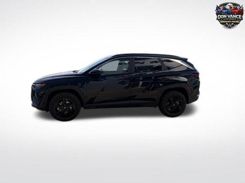 Black Pearl 2024 Hyundai TUCSON SEL