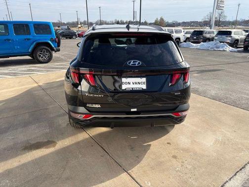 2024 Hyundai TUCSON SEL