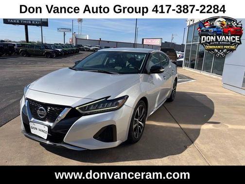 2022 Nissan Maxima SV Xtronic CVT