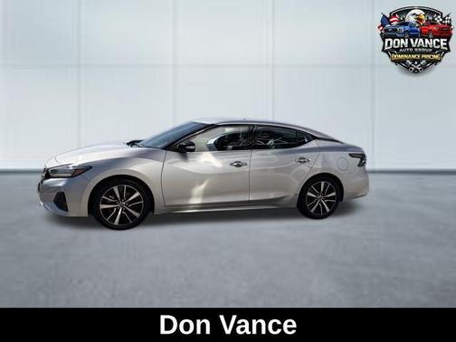 Brilliant Silver Metallic 2022 Nissan Maxima SV Xtronic CVT