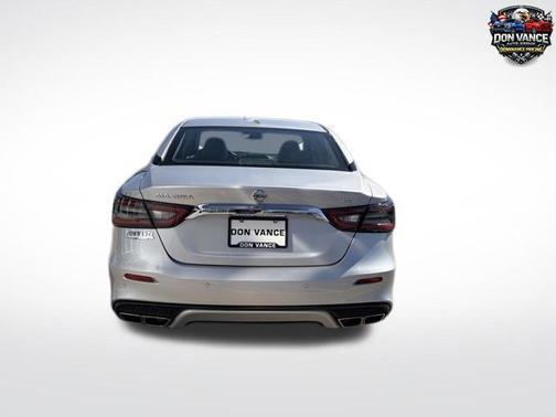 2022 Nissan Maxima SV Xtronic CVT