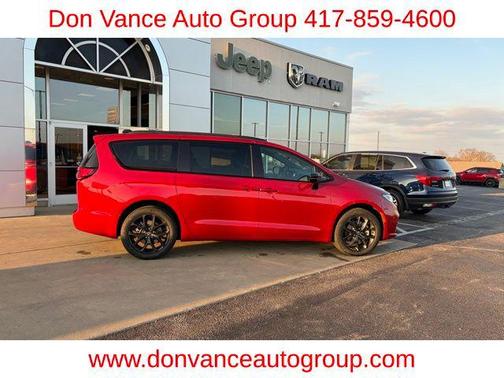 2026 Chrysler Pacifica L