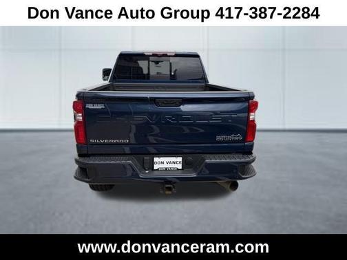 Northsky Blue Metallic 2022 Chevrolet Silverado 2500 High Country