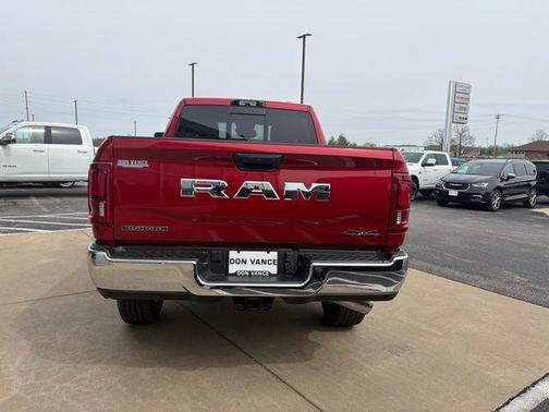 2026 RAM 2500 Big Horn Crew Cab 4x4 6'4' Box
