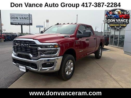 Molten Red Pearlcoat 2026 RAM 2500 Big Horn Crew Cab 4x4 6'4' Box