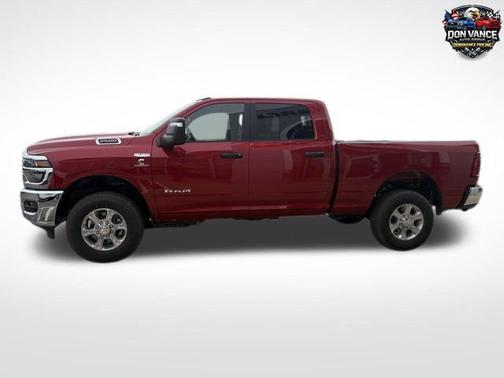 Molten Red Pearlcoat 2026 RAM 2500 Big Horn Crew Cab 4x4 6'4' Box