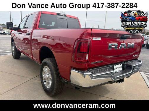 Molten Red Pearlcoat 2026 RAM 2500 Big Horn Crew Cab 4x4 6'4' Box