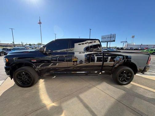 2022 RAM 3500 Limited Mega Cab 4x4 6'4' Box