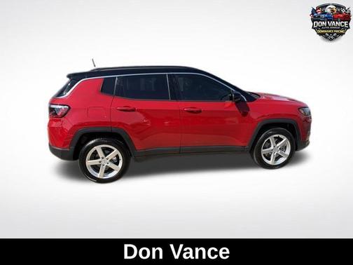Red Hot Pearlcoat 2024 Jeep Compass Limited