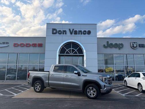 2025 GMC Sierra 1500 SLT