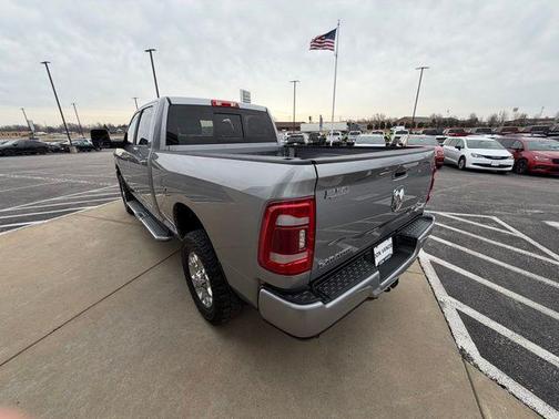 2024 RAM 2500 Laramie Crew Cab 4x4 6'4' Box