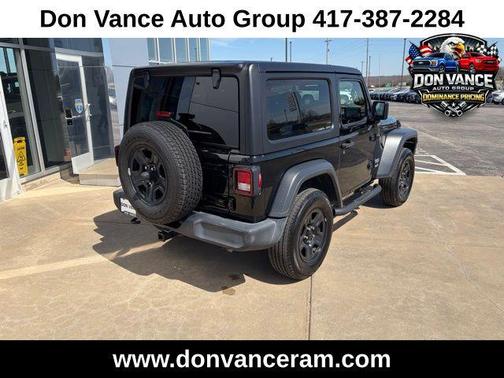 Black Clearcoat 2018 Jeep Wrangler Sport