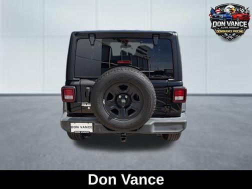 Black Clearcoat 2018 Jeep Wrangler Sport