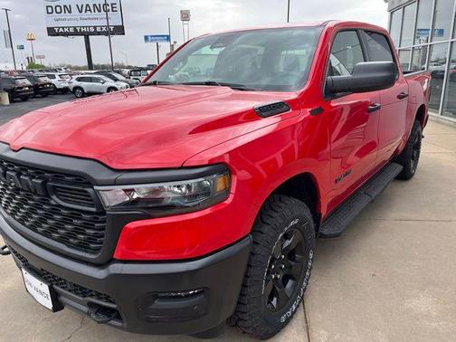 2025 RAM 1500 Warlock Crew Cab 4x4 5'7' Box