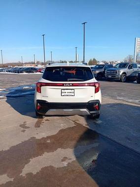 2024 Kia Seltos S
