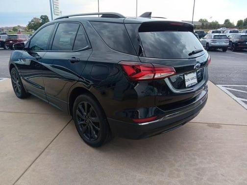 2022 Chevrolet Equinox AWD RS
