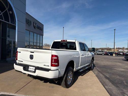 2024 RAM 2500 Laramie Crew Cab 4x4 6'4' Box