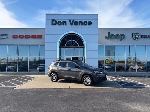 2022 Jeep Cherokee Latitude Lux