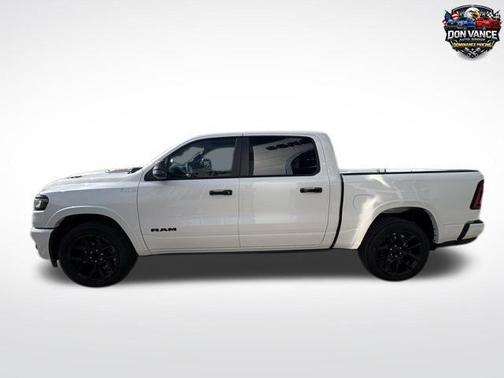 Ivory White Tri-Coat Pearlcoat 2026 RAM 1500 Laramie