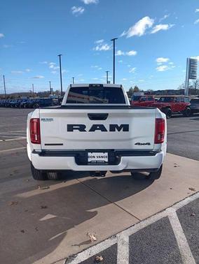 2026 RAM 3500 Big Horn Crew Cab 4x4 8' Box