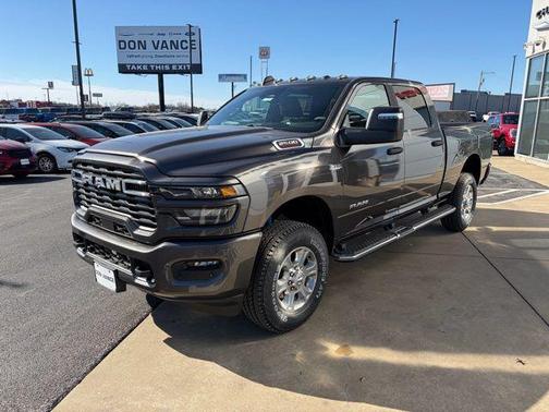 2026 RAM 2500 Big Horn Crew Cab 4x4 6'4' Box