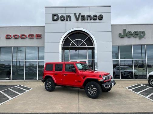 2025 Jeep Wrangler 4-Door Sahara 4x4