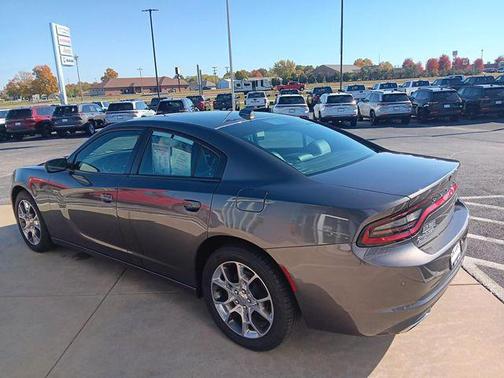 2015 Dodge Charger SXT