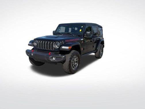 Black Clearcoat 2025 Jeep Wrangler Rubicon