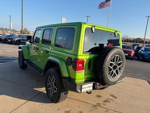2026 Jeep Wrangler 4-Door Sahara 4x4