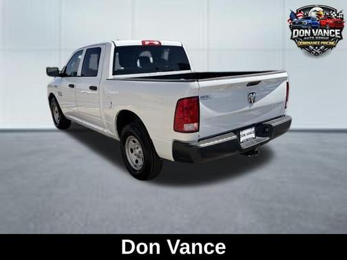 Bright White Clearcoat 2016 RAM 1500 Tradesman