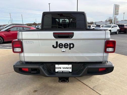 2023 Jeep Gladiator Sport S