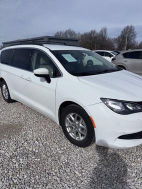 2021 Chrysler Voyager LXI