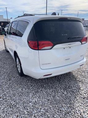 2021 Chrysler Voyager LXI