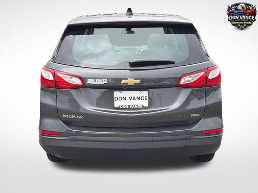 Nightfall Gray Metallic 2021 Chevrolet Equinox LS