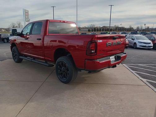 2026 RAM 2500 Big Horn Crew Cab 4x4 6'4' Box