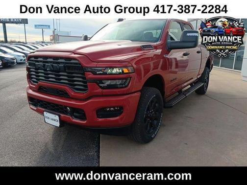 Molten Red Pearlcoat 2026 RAM 2500 Big Horn Crew Cab 4x4 6'4' Box