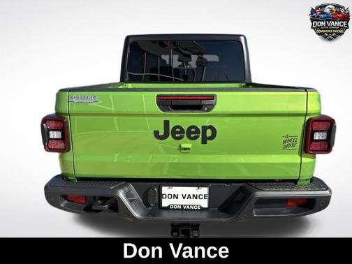 Mojito 2026 Jeep Gladiator Willys 4x4