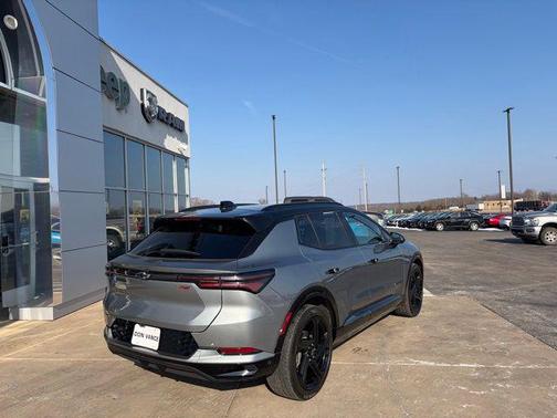 2024 Chevrolet Equinox EV RS