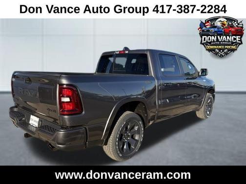 Granite Crystal Metallic Clearcoat 2026 RAM 1500 Big Horn/Lone Star