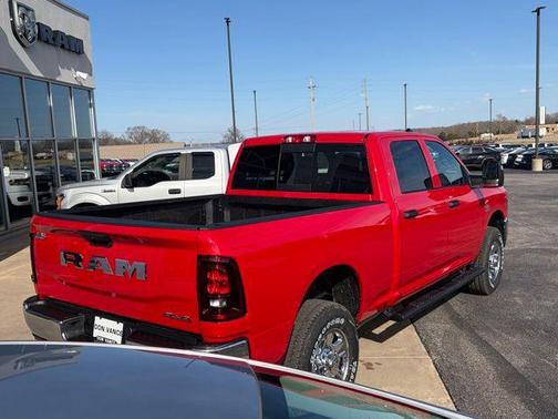 2026 RAM 2500 Tradesman Crew Cab 4x4 6'4' Box