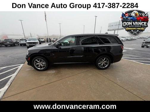 DB Black Clearcoat 2026 Dodge Durango GT HEMI V8 AWD