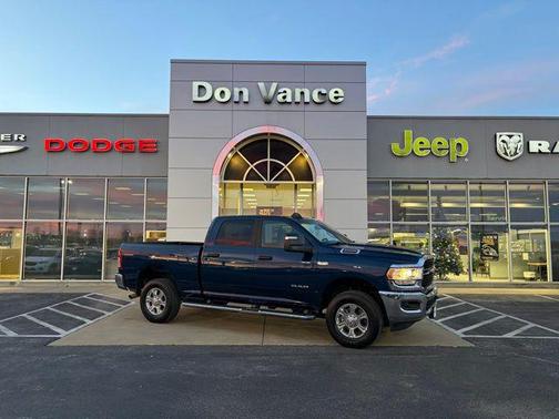 2024 RAM 2500 Big Horn Crew Cab 4x4 6'4' Box