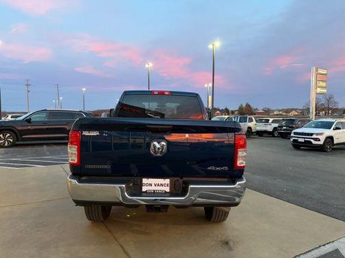 2024 RAM 2500 Big Horn Crew Cab 4x4 6'4' Box