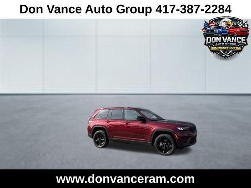 Velvet Red Pearlcoat 2025 Jeep Grand Cherokee Altitude