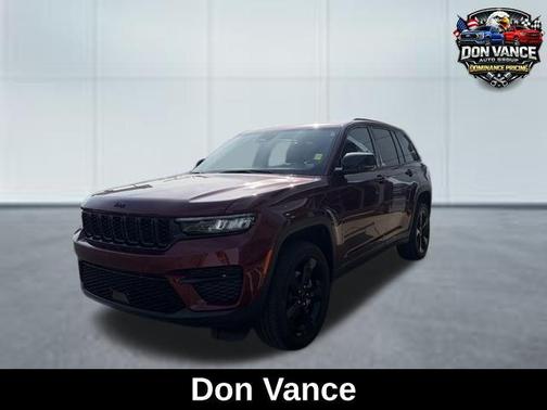 2025 Jeep Grand Cherokee Altitude