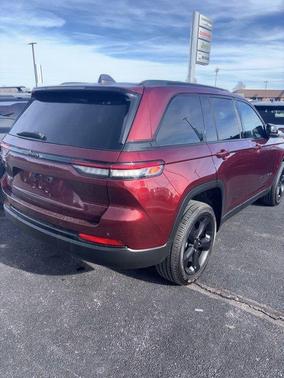 2025 Jeep Grand Cherokee Altitude
